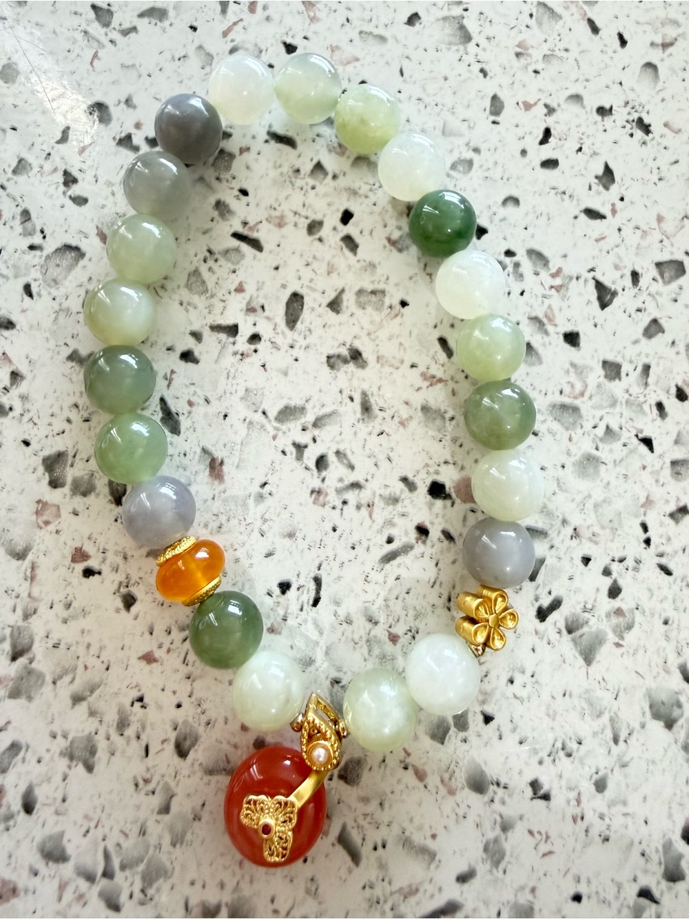 Multi-Color Natural Hetian Jade Bead Stretch Bracelet with Red Agate Pendant